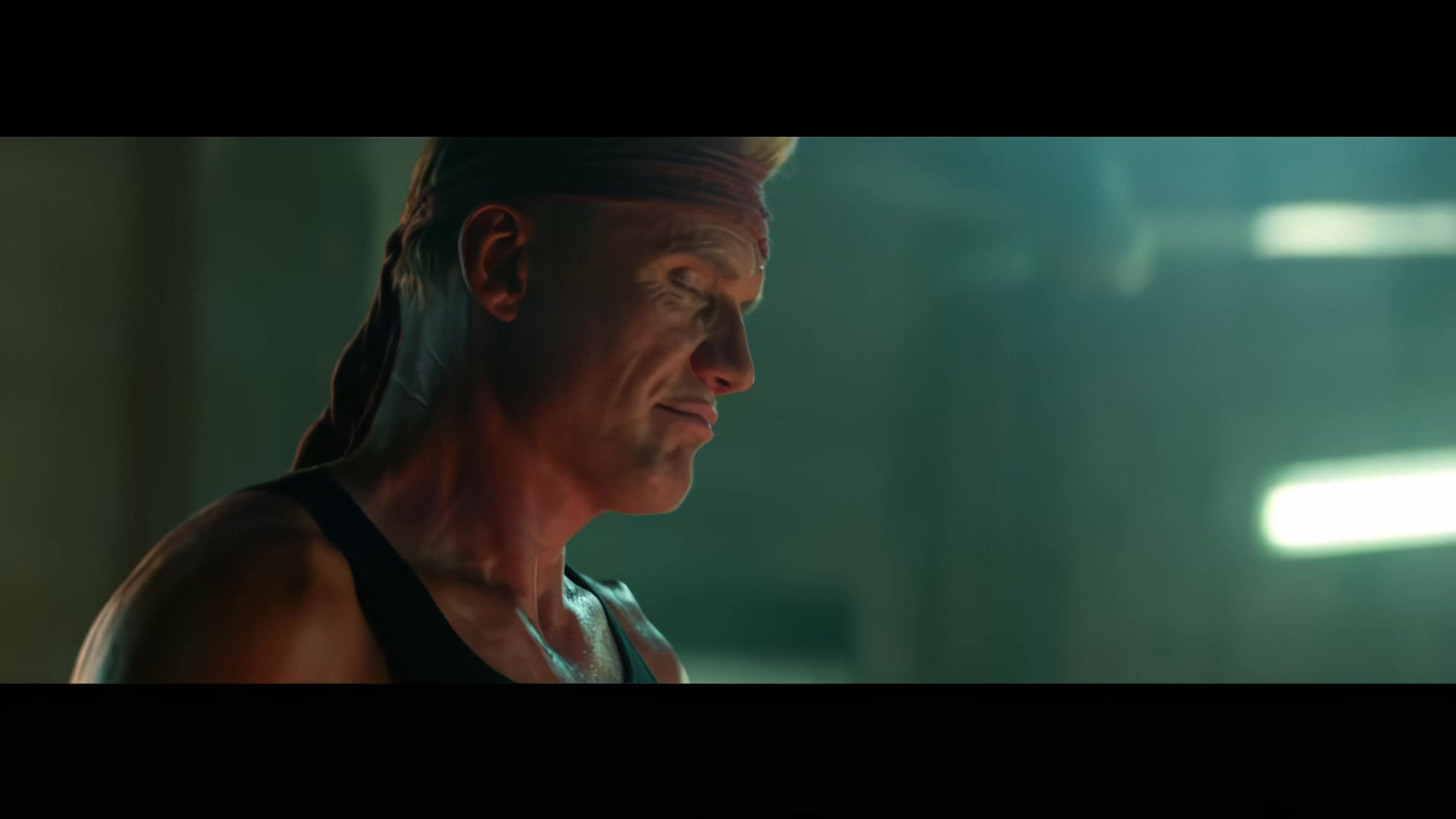 Letgo - Commercializer (80's action trailer)